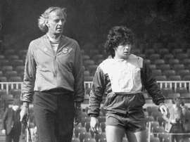 Menotti dirigió a Maradona. EFE