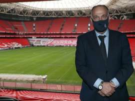 Une minute de silence sera respectée avant les matchs de Liga en hommage à Maradona. EFE