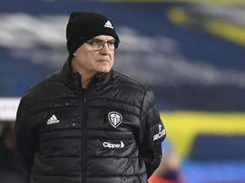Bielsa pas d'accord avec le plan de retour du public en Premier League. EFE
