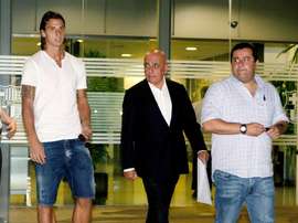 Raiola atizó a la FIFA. EFE/Archivo
