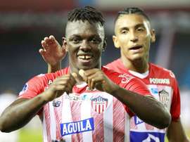 Miguel Borja hace justicia a Junior. EFE