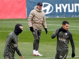 El Atlético se entrenó sin Oblak bajo palos. EFE
