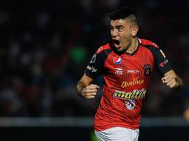 Caracas le arrebata el liderato a Deportivo Táchira. EFE