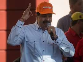Venezuela homenajeará a Maradona en todas sus plazas. EFE