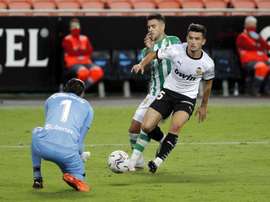 Hugo Guillamón será baja para el próximo partido. EFE/Manuel Bruque