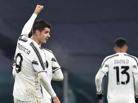 La Juve cumple en la noche redonda de Cristiano. EFE/Alessandro di Marco