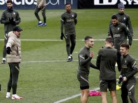 Suárez y Vrsaljko fueron las novedades en el Atlético de Madrid. EFE