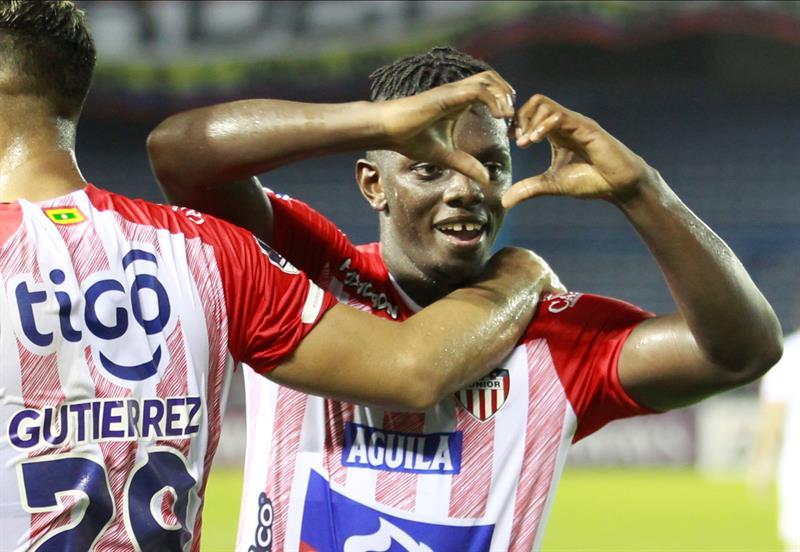 El actual campeón se pierde en el laberinto de Perea