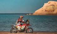 La piloto española Laia Sanz durante la novena etapa del Dakar, disputada este martes en Neom. EFE/Laia Sanz/Mediagé Comunicación