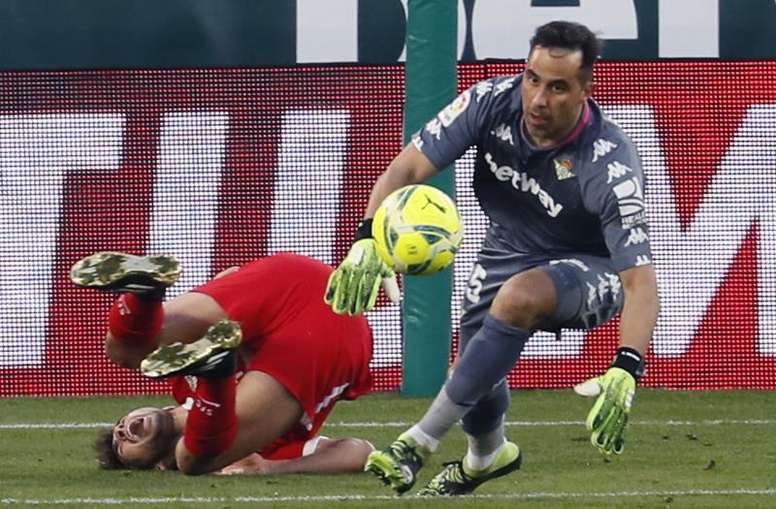 Claudio Bravo, el antídoto del Betis - BeSoccer