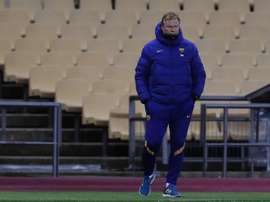 Ronald Koeman prend la défense de Leo Messi. EFE