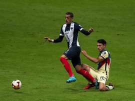 Monterrey y Santos Laguna comparten la cima. EFE