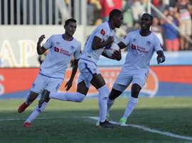 Alajuelense y Olimpia buscarán un billete a la final. EFE
