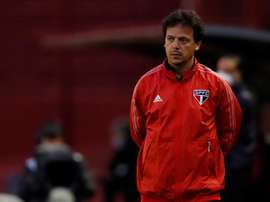 Un Sao Paulo irreconocible agradece el favor del 'Almirante'. EFE