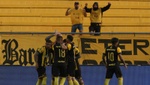 Peñarol cumple y mete presión a Nacional
