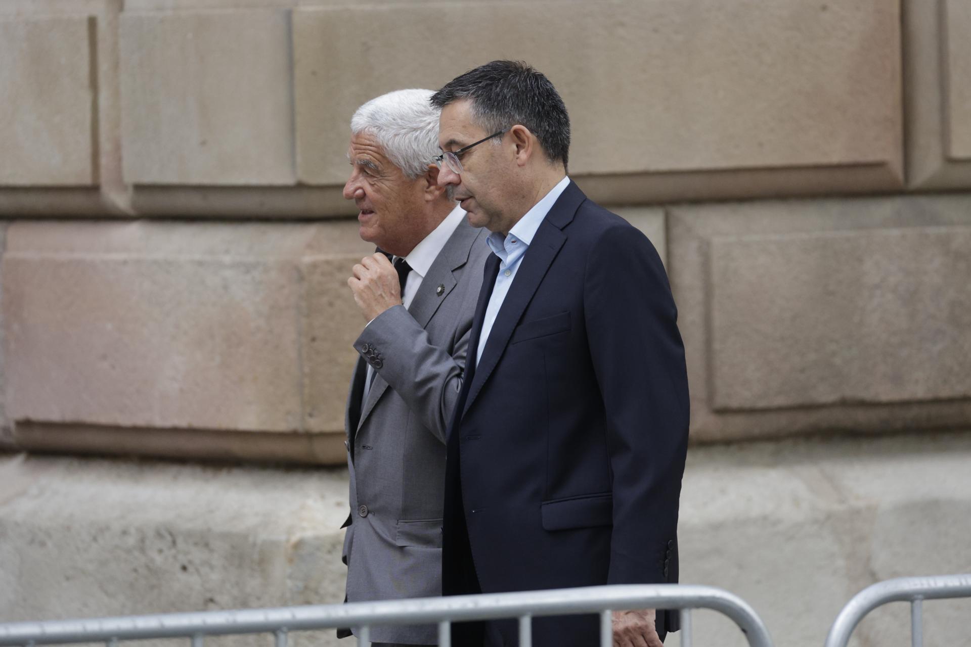 Bartomeu dice que no hay "el más mínimo indicio" de que se enriqueciera con el Barça