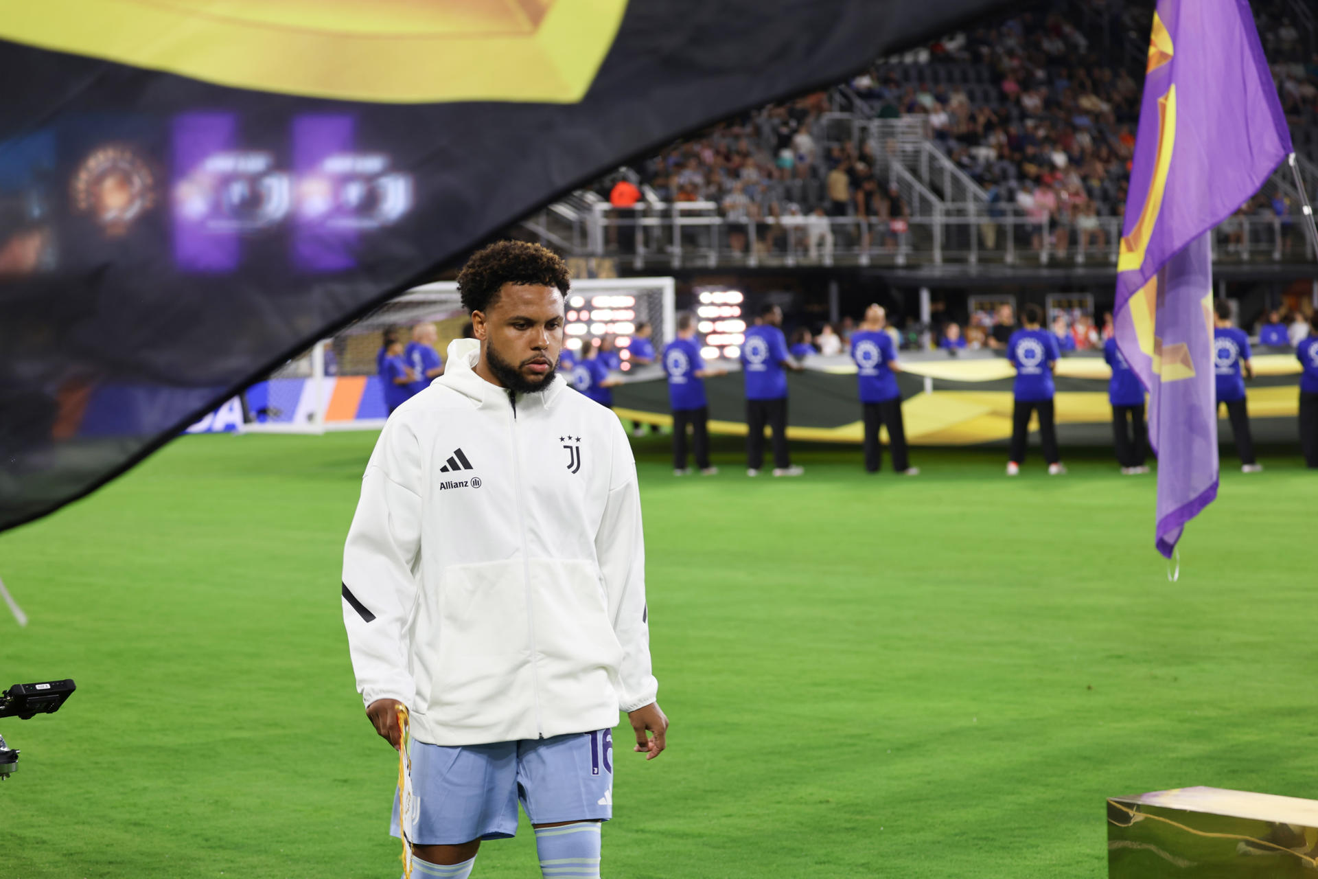 Denuncian cánticos racistas contra McKennie en el Juventus-Parma
