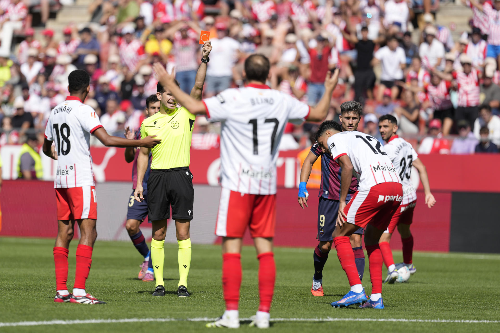 Problemas de disciplina: Girona lidera o ranking de cartões vermelhos na Europa