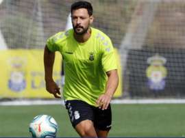 De la Bella vio una amarilla ante el Dépor y debe cumplir sanción. UDLasPalmas