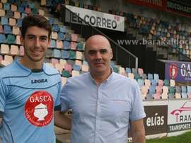 El zaguero ha sido la última incorporación anunciada por el conjunto vasco. BarakaldoFC