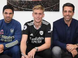 Runarsson, nuevo portero para Arteta. Twitter/Arsenal