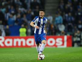Telles pourrait remplacer Filipe Luis. Twitter/FCPorto