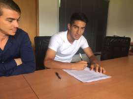 Alexis Soto seguirá siendo defensa de Banfield por cuatro años más. Twitter/EduardoJSpinosa