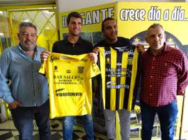 Almirante Brown presentó a Rodrigo Alonso. ClubAlmiranteBrown