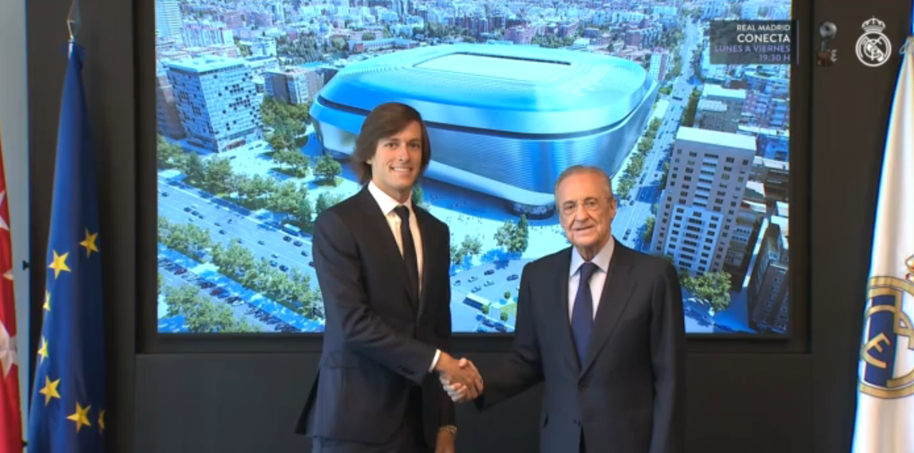 Sigue la presentación de Álvaro Carreras por el Real Madrid