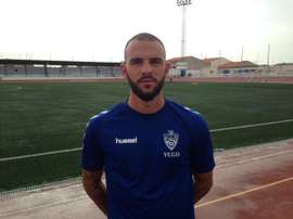 Álvaro Fernández firma por el Atlético Mancha Real. AtleticoManchaReal