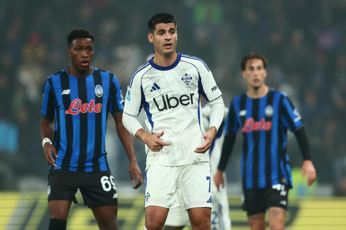 Fabregas soutient Morata, en pleine crise de confiance face à sa disette de buts