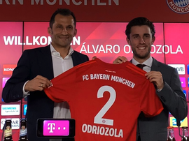 Odriozola a été présenté pour la première fois. Twitter/FCBayern