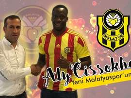 Francês soma mais um clube à sua carreira. Twitter/Malatyaspor