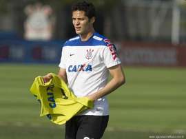 Vasco busca zagueiro para substituir Luan e nome de Anderson Martins agrada. Twitter AndersonMartins