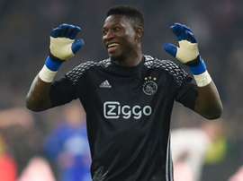 Onana, el único que juega en la élite de una liga. AFP