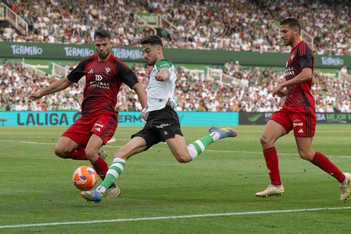 Estos son los árbitros para la vuelta de semifinales del 'play off' de ascenso