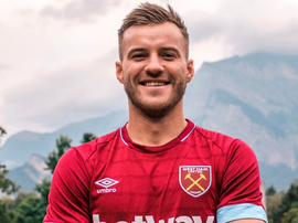 Andriy Yarmolenko has joined West Ham from Borussia Dortmund. WHUFC