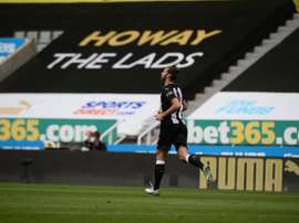 Carroll and Manquillo have signed new deals. Twitter/NUFC