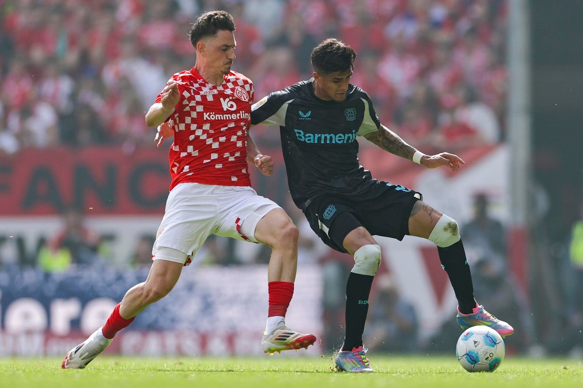 Xabi se despide con regalo para el Mainz 05
