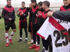 Amaya sufre una lesión en el muslo derecho. Twitter/RayoVallecano