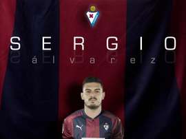Sergio Álvarez ya es armero. Twitter/SDEibar