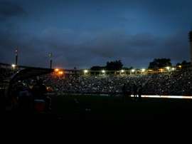 Corinthians e Santos empataram em 1-1. Twitter