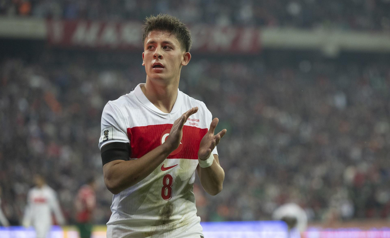 Arsenal : Prudence de mise malgré l'attrait pour Arda Güler