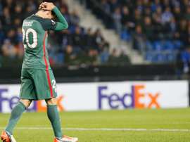 El Athletic volvió a caer a domicilio en Europa, esta vez ante el Genk belga. EFE/AFP