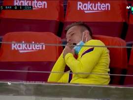 Arthur sbadiglia sugli spalti. MovistarLaLiga