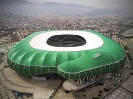 Un des stades les plus original du monde. Bursaspor