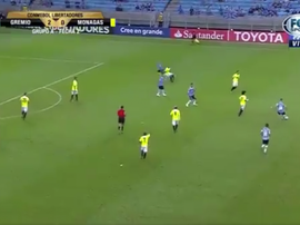 Arthur picked out his teammate perfectly. Captura/FoxSports