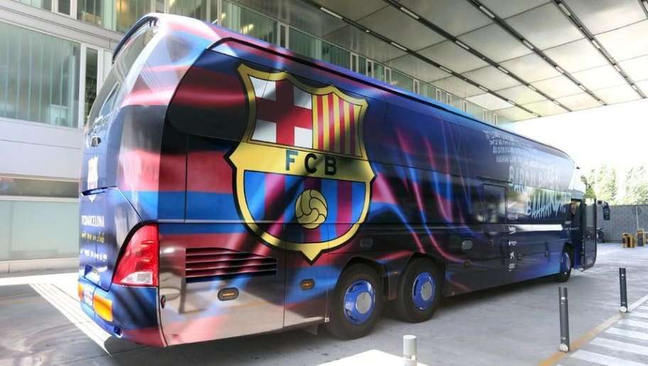 Les plus beaux bus de clubs au monde - BeSoccer