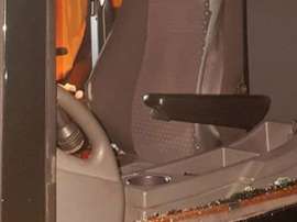 El autobús acabó con las ventanas rotas. LaTribunedeGenéve