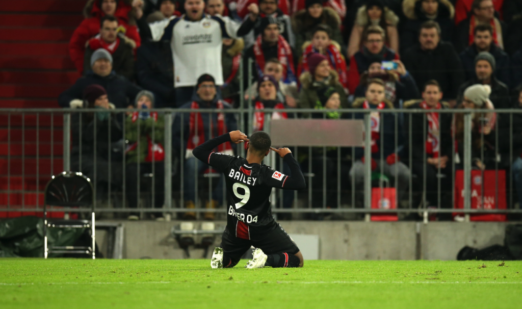 Manchester United se afasta de Jadon Sancho. Twitter/bayer04fussball